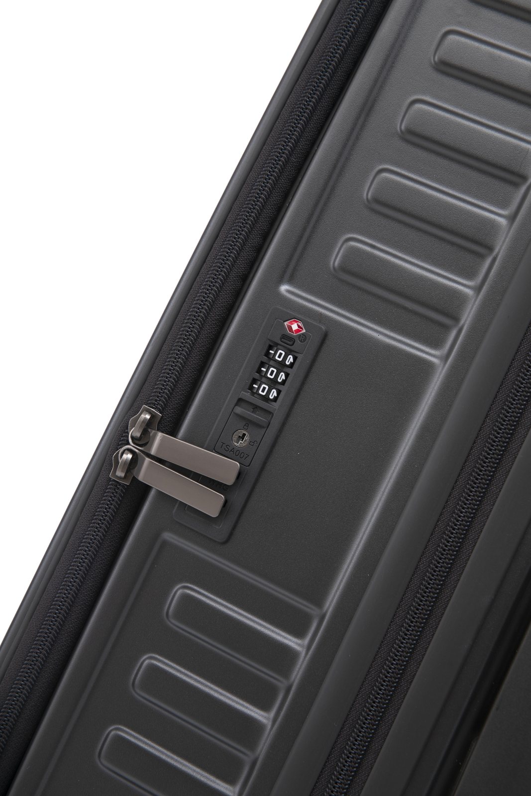 FH-1006 luggage detail 11