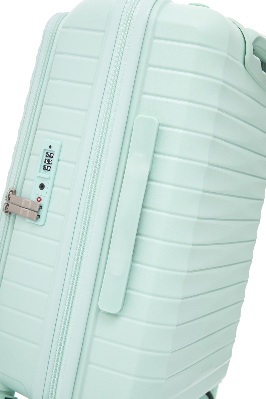 PP-09 luggage detail 7