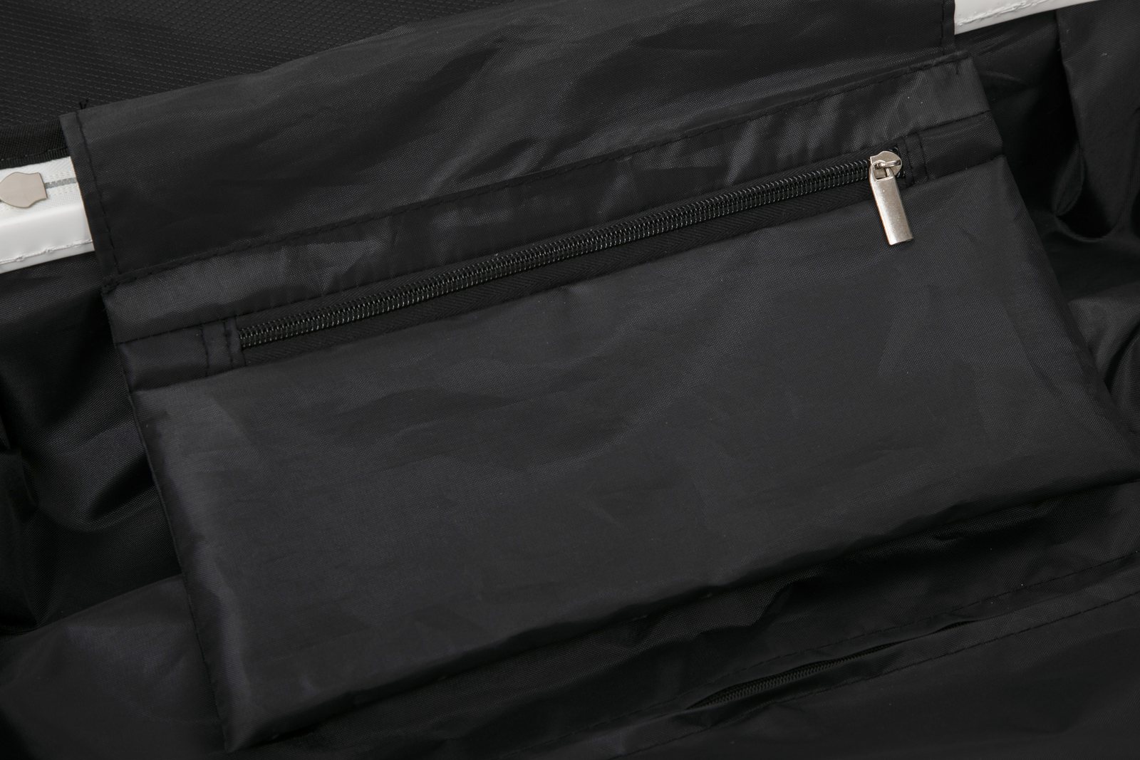 FH-1065 luggage detail 17