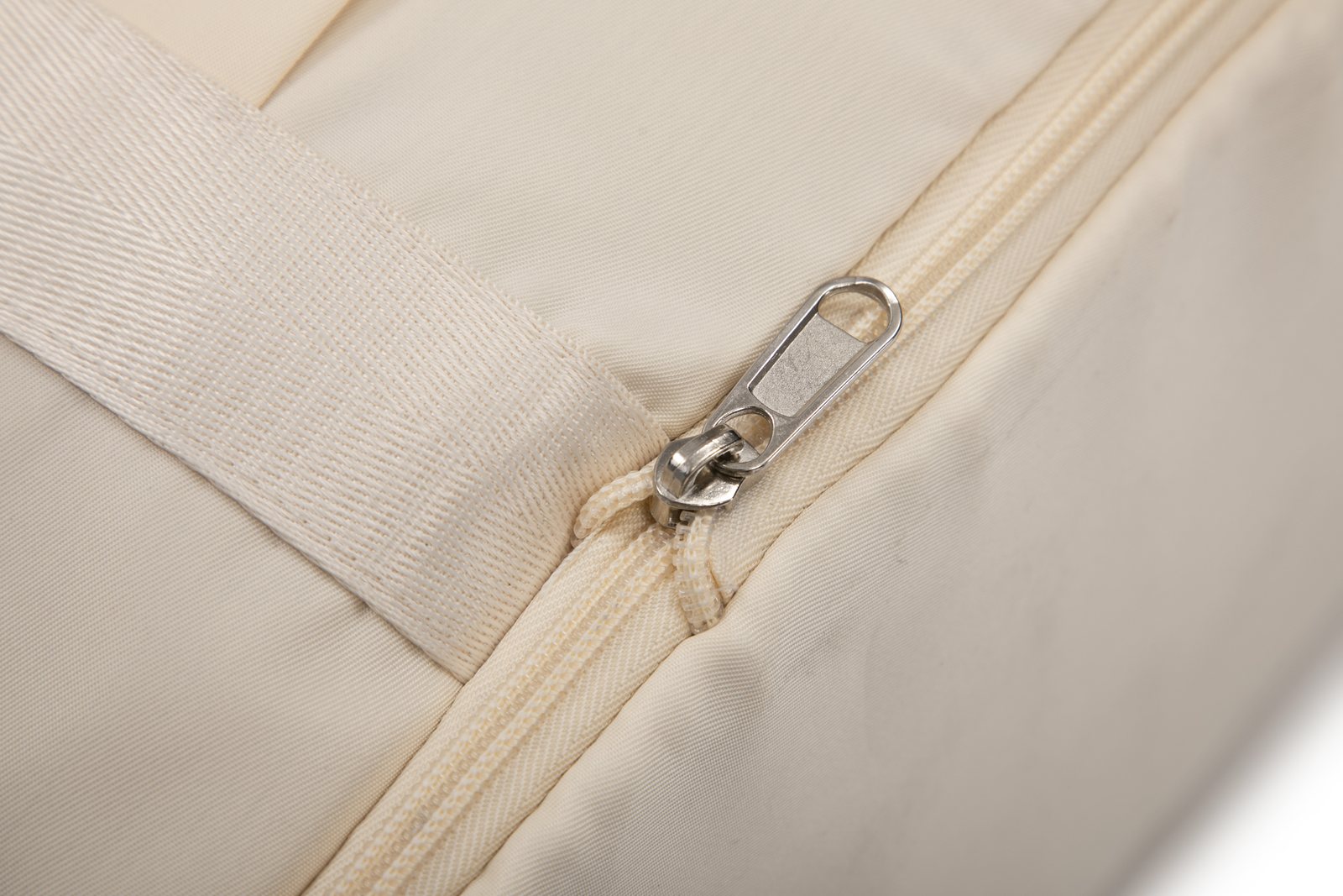 FH-1065 luggage detail 26